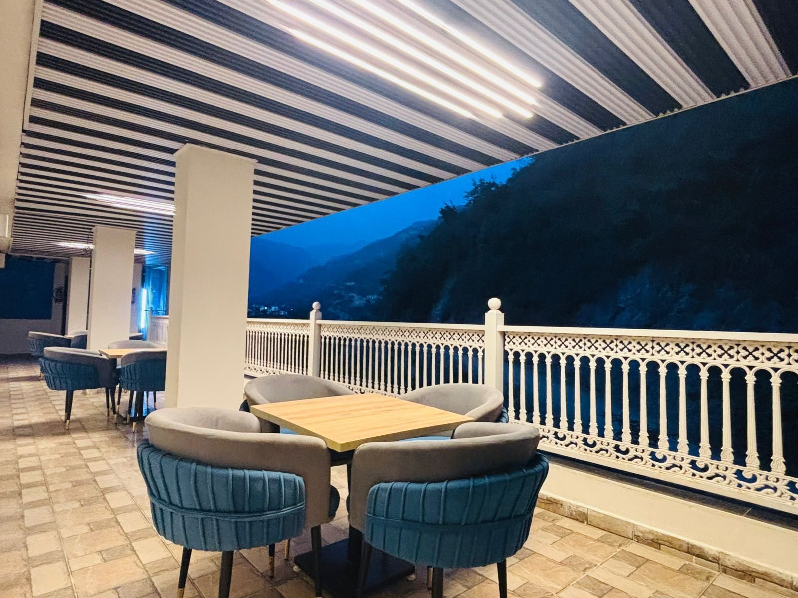 WhatsApp Image 2025-12-23 at 8.12.02 PM (2)